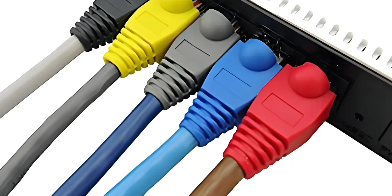 RJ45 コネクタとイーサネット配線ガイド